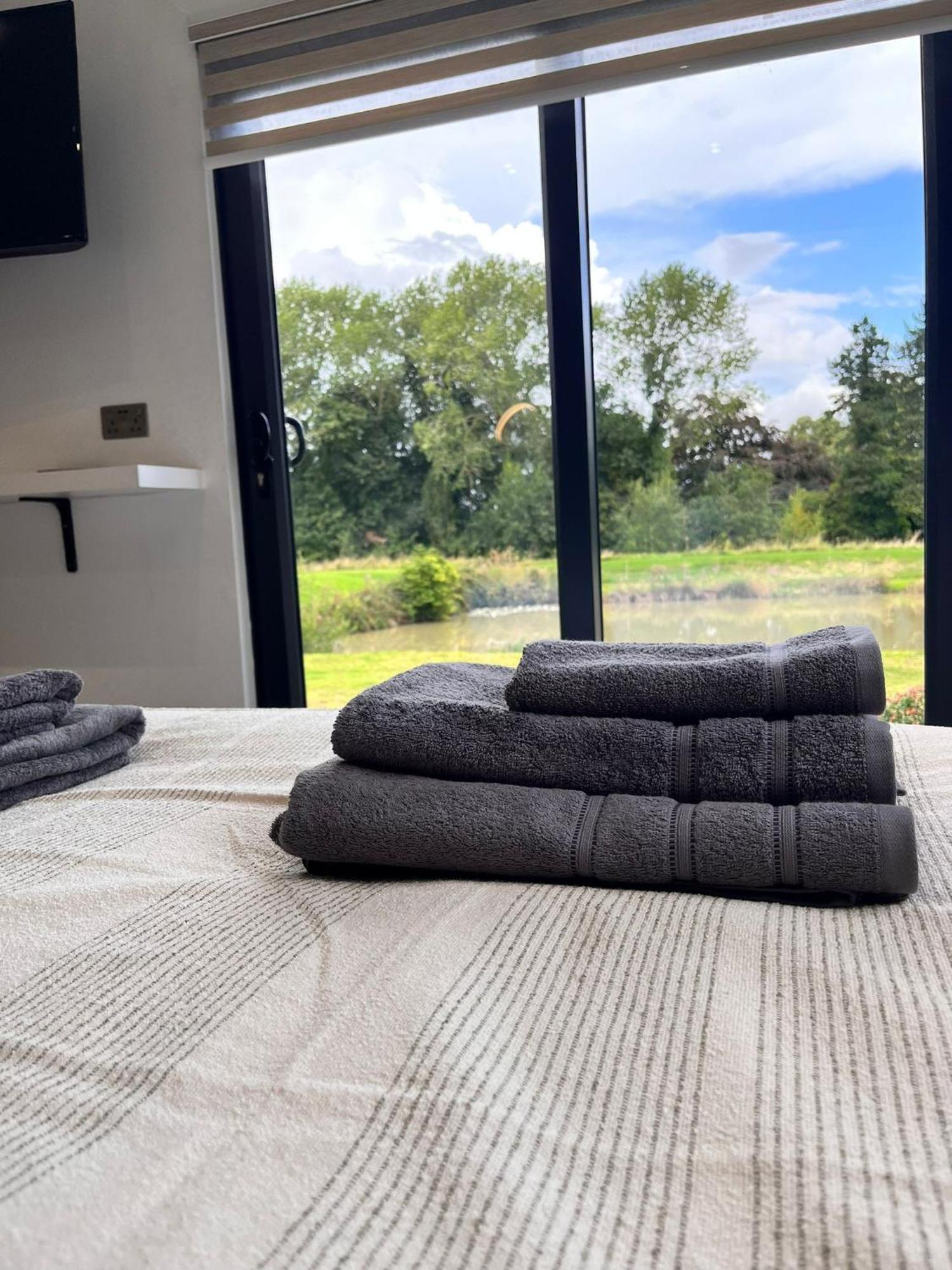 Вилла Mill Stream Retreat Legbourne Экстерьер фото